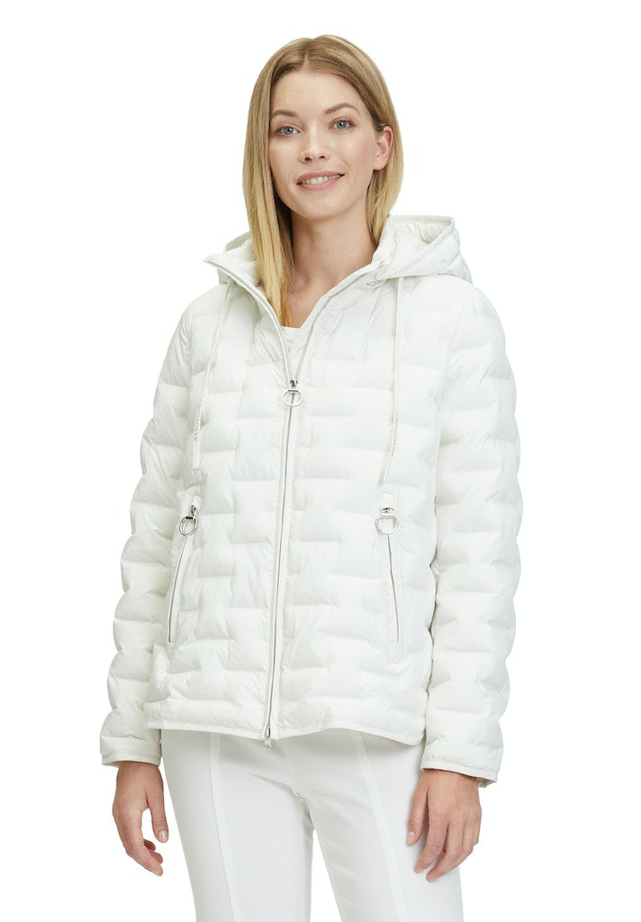 Jassen wit Betty Barclay