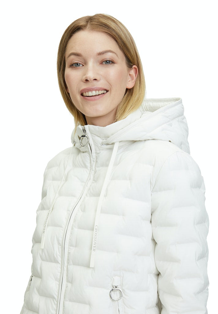 Jassen wit Betty Barclay