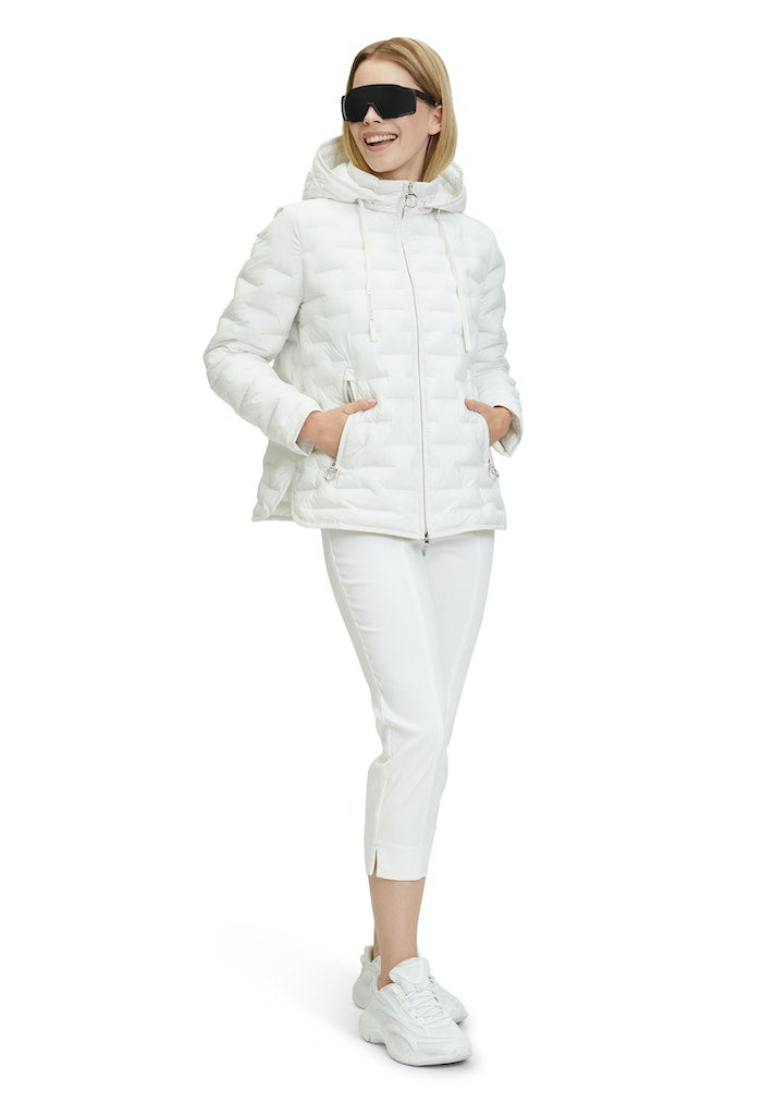 Jassen wit Betty Barclay