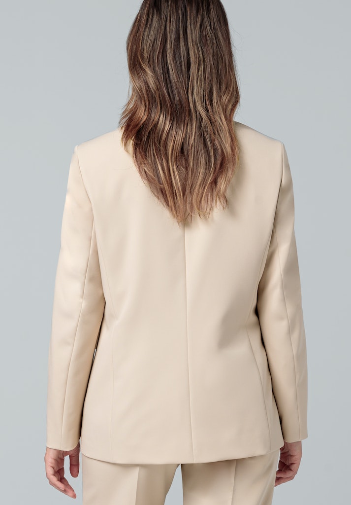 Blazers bruin Bianca