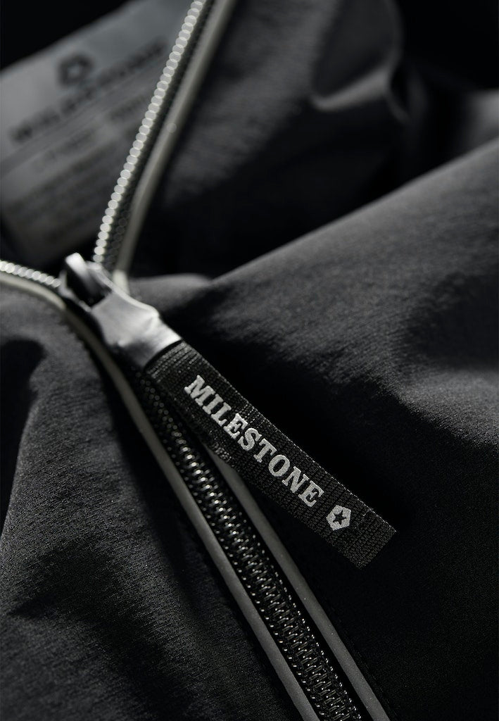 Jassen zwart Milestone