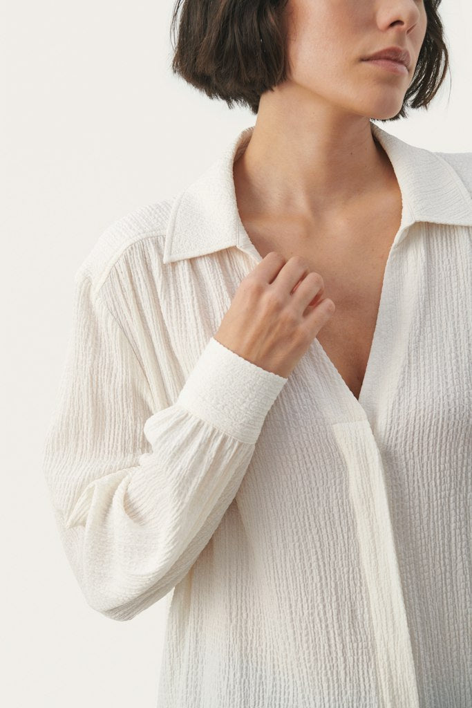 Blouses lange mouw beige Part Two