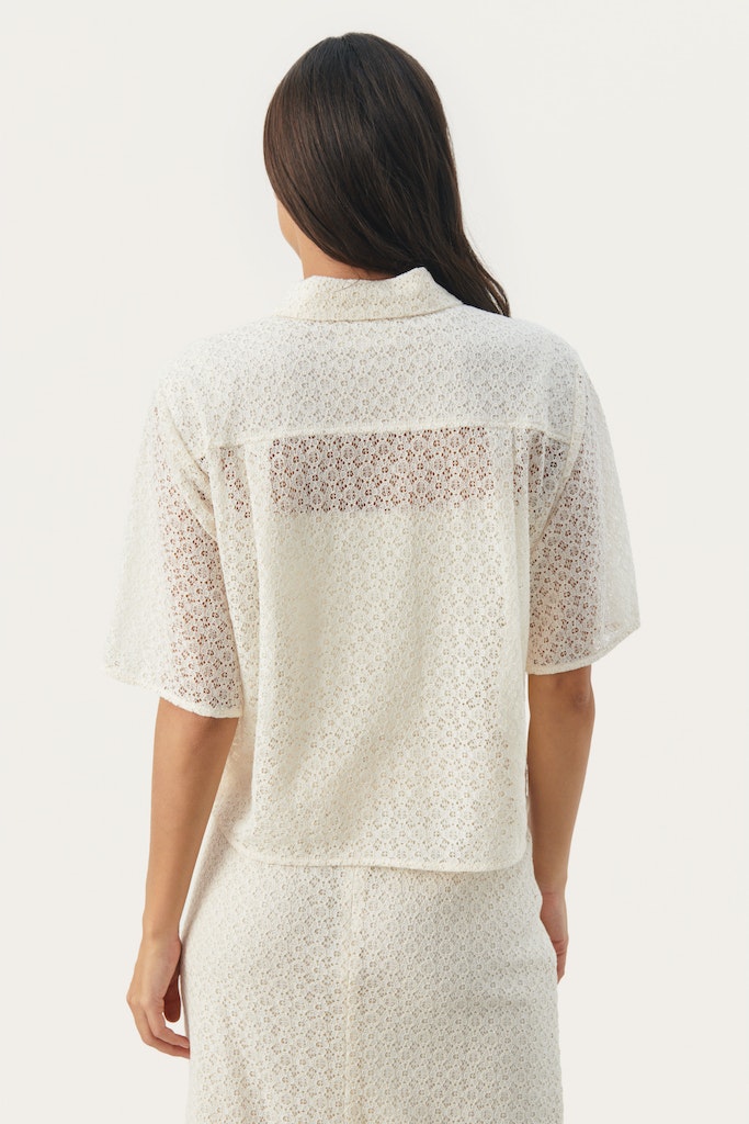 Blouses korte mouw beige Part Two