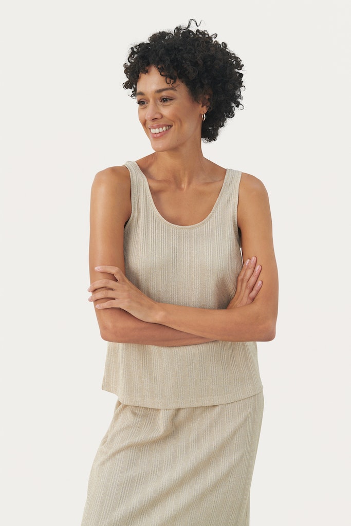 Tops beige Part Two
