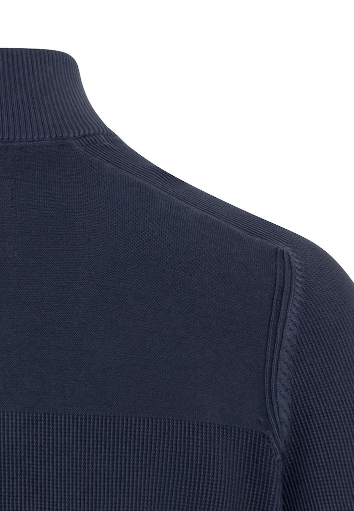 Pulls navy Camel active