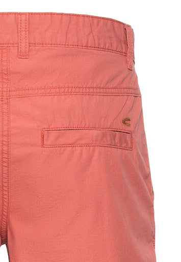 Shorten rood Camel active