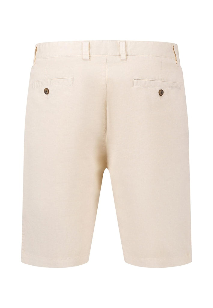 Shorten wit Fynch-Hatton