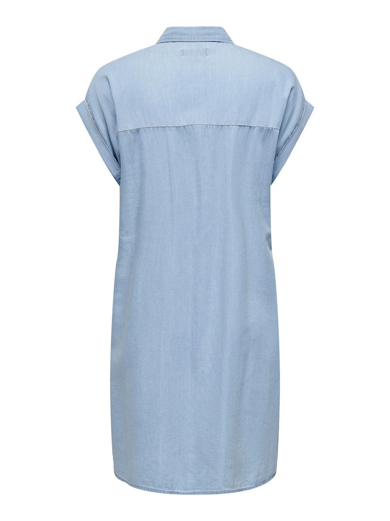 Jurken korte mouw blauw ONLY Carmakoma