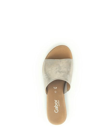 Slippers goud Gabor