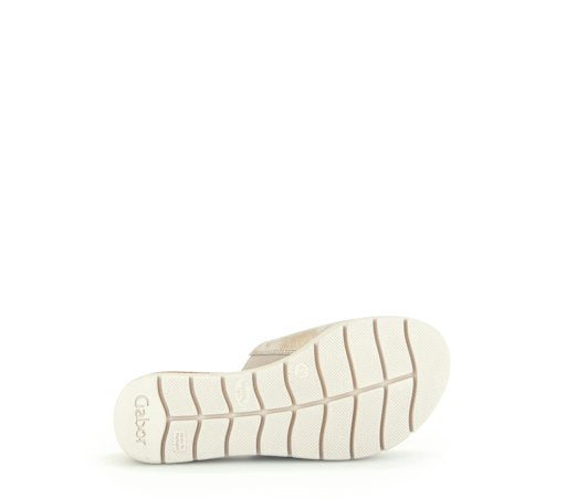 Slippers goud Gabor