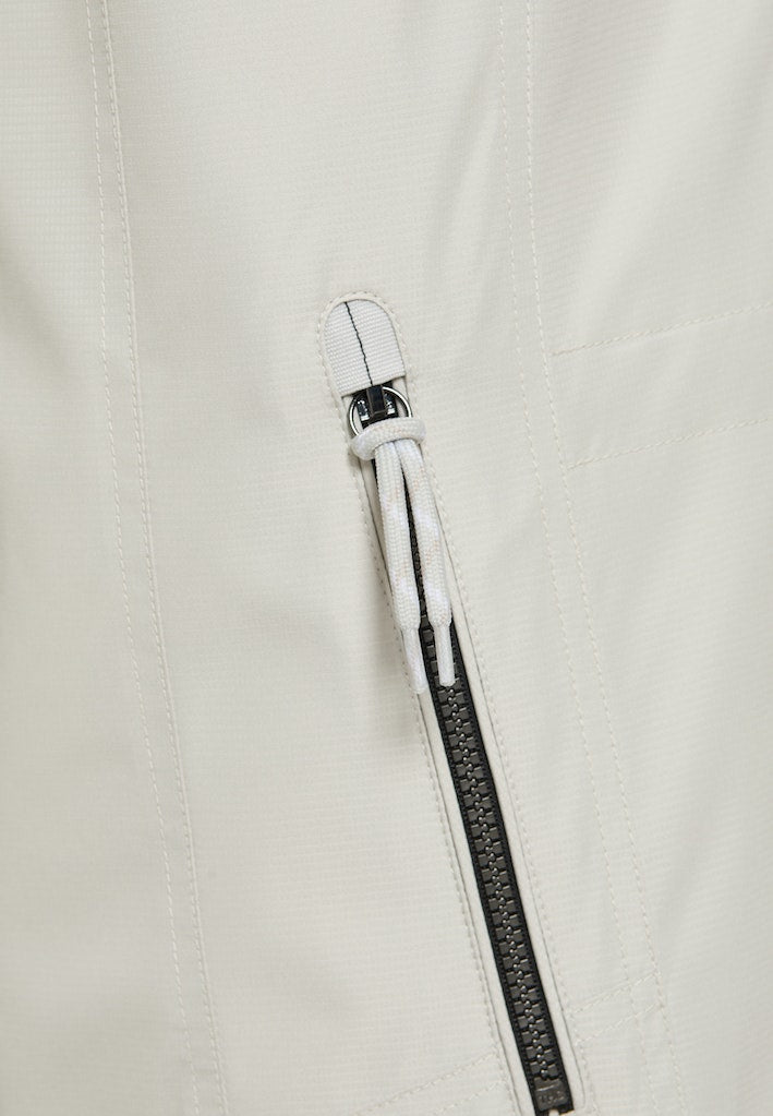 Jassen  Barbara Lebek