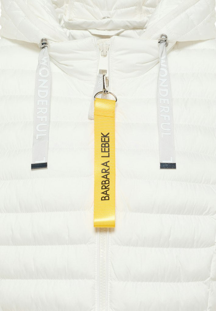 Jassen wit Barbara Lebek