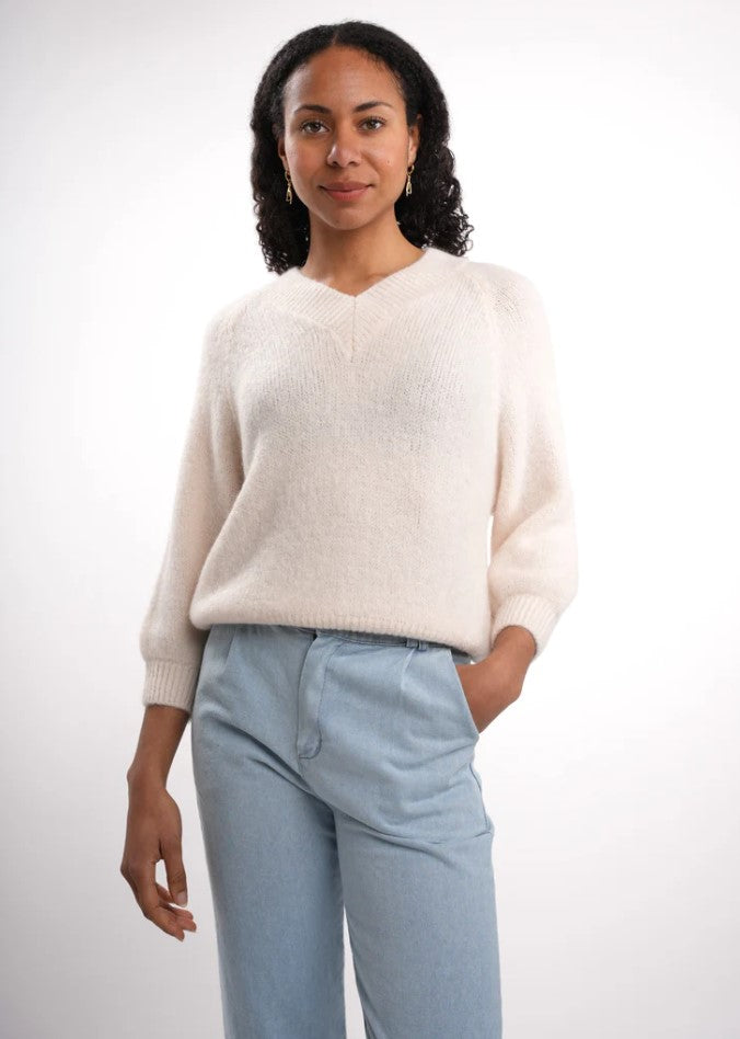 Pulls beige BLACK ROSE