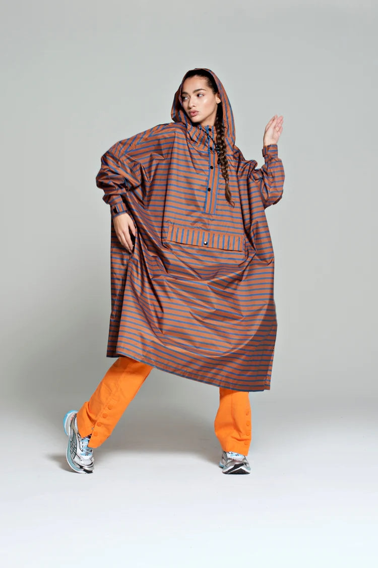 Poncho's bruin RAINKISS